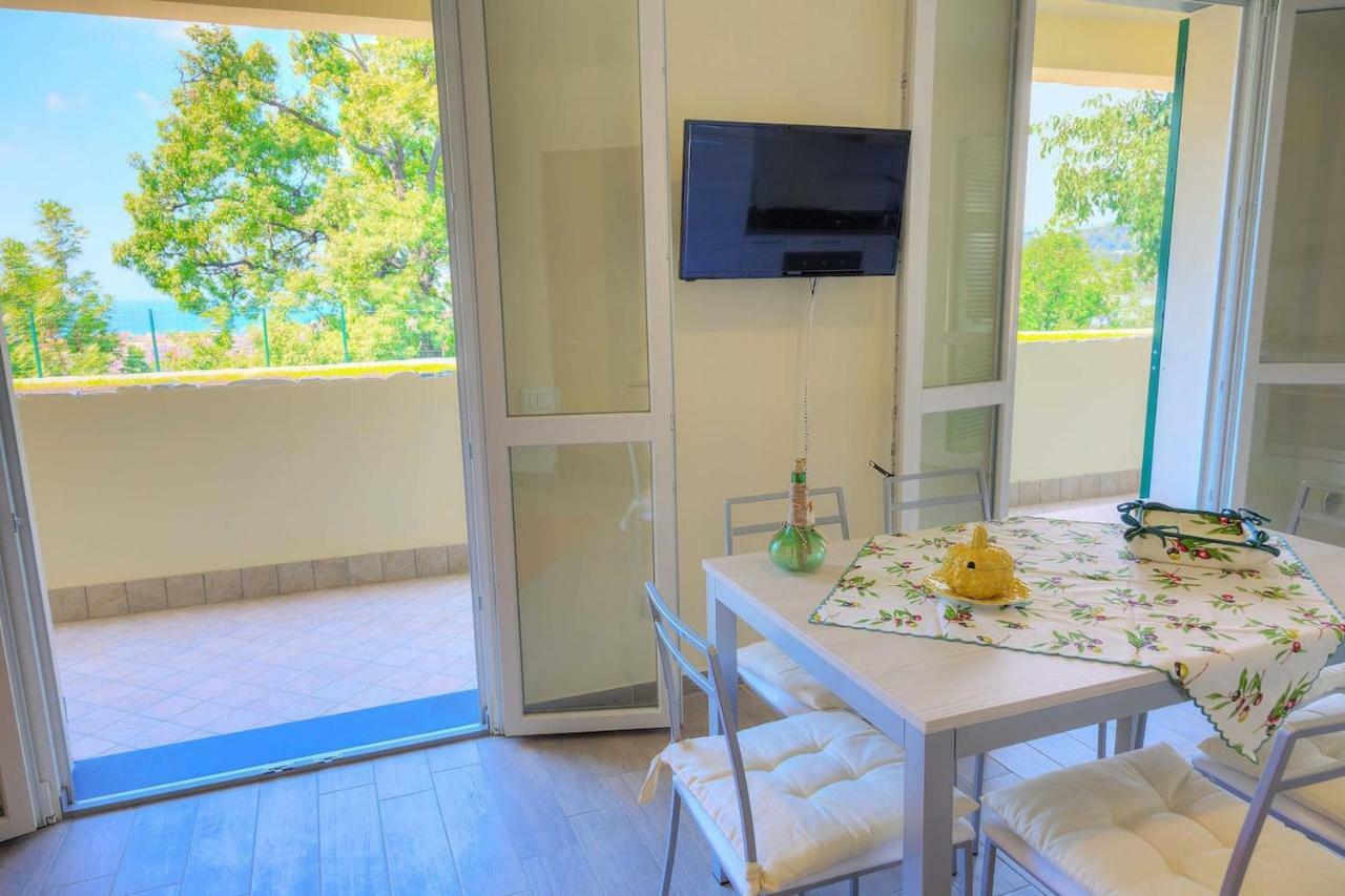 Apartamento Ü Maxeu - Libeccio Cervo Exterior foto